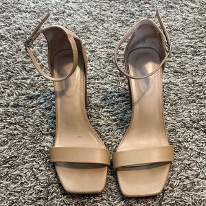 Elegant Tan Women's Heels p